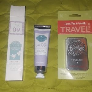 Scentsy Hand Cream No. 9 & Sweet Pea Travel Tin